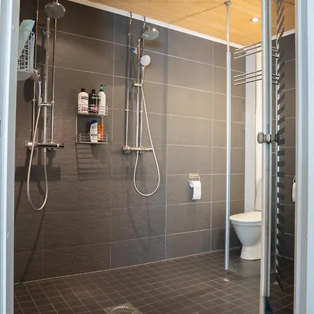 Levin Roelli 1, Ski-in Ski-out