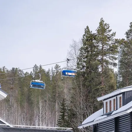 Levin Roelli 1, Ski-in Ski-out *