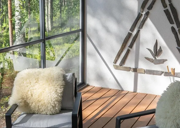 Levin Roelli 1, Ski-in Ski-out